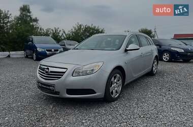 Універсал Opel Insignia 2013 в Старокостянтинові