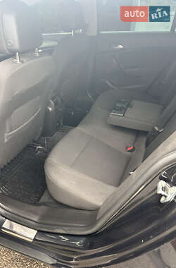 Универсал Opel Insignia 2011 в 