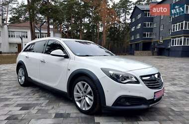 Универсал Opel Insignia 2014 в Тростянце