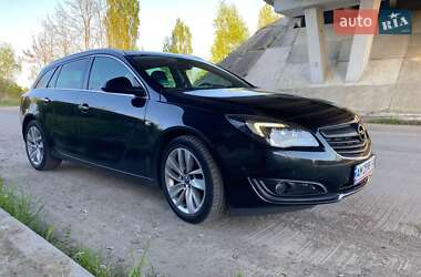 Универсал Opel Insignia 2014 в Коростене