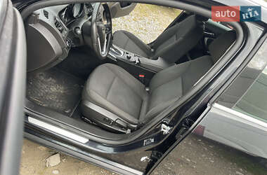 Универсал Opel Insignia 2011 в 
