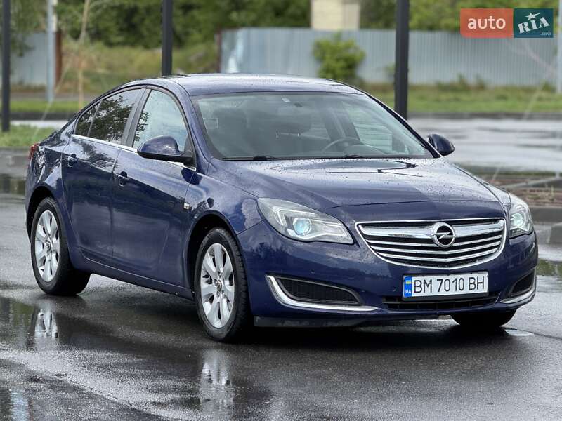 Седан Opel Insignia 2014 в 