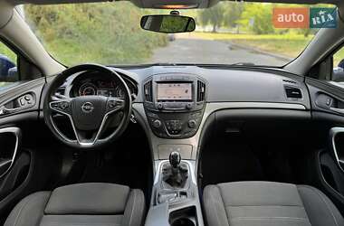 Седан Opel Insignia 2014 в 