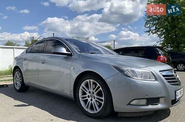 Седан Opel Insignia 2010 в Ирпене
