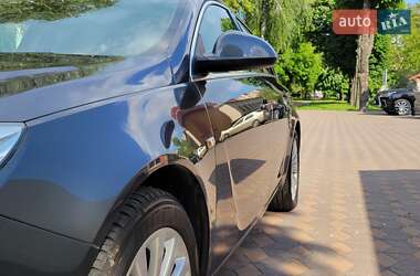 Універсал Opel Insignia 2009 в 