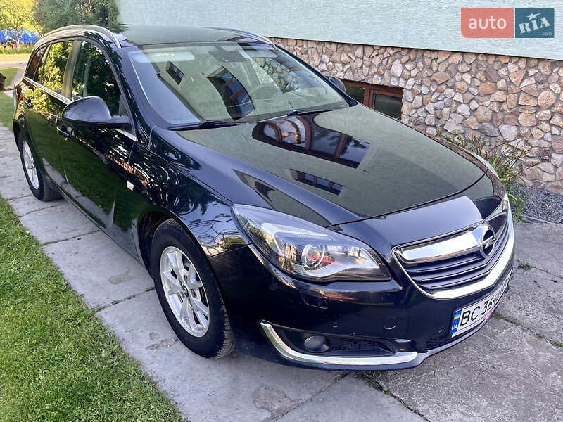 Універсал Opel Insignia 2015 в Кам'янці-Бузькій