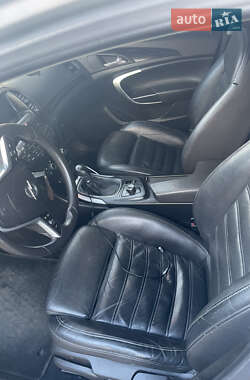 Лифтбек Opel Insignia 2010 в 