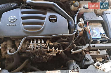 Седан Opel Insignia 2009 в 