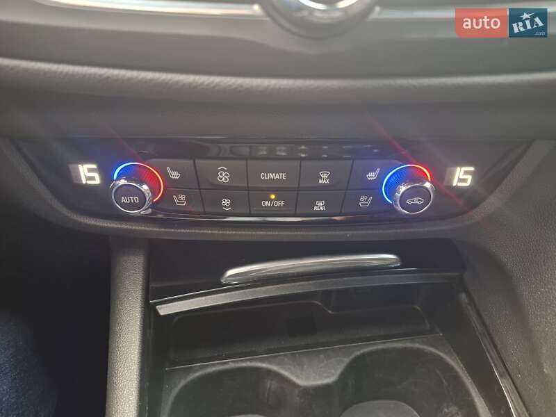 Ліфтбек Opel Insignia 2019 в Черкасах