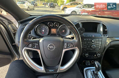 Седан Opel Insignia 2012 в 