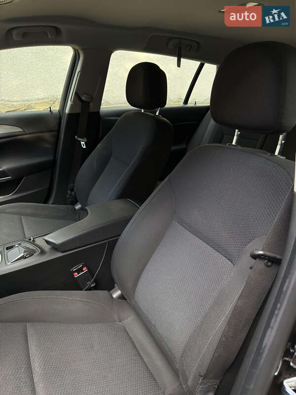Универсал Opel Insignia 2014 в Золочеве фото 2 Универсал Opel Insignia 2014 в Золочеве