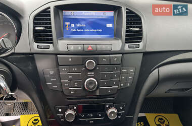 Универсал Opel Insignia 2012 в 