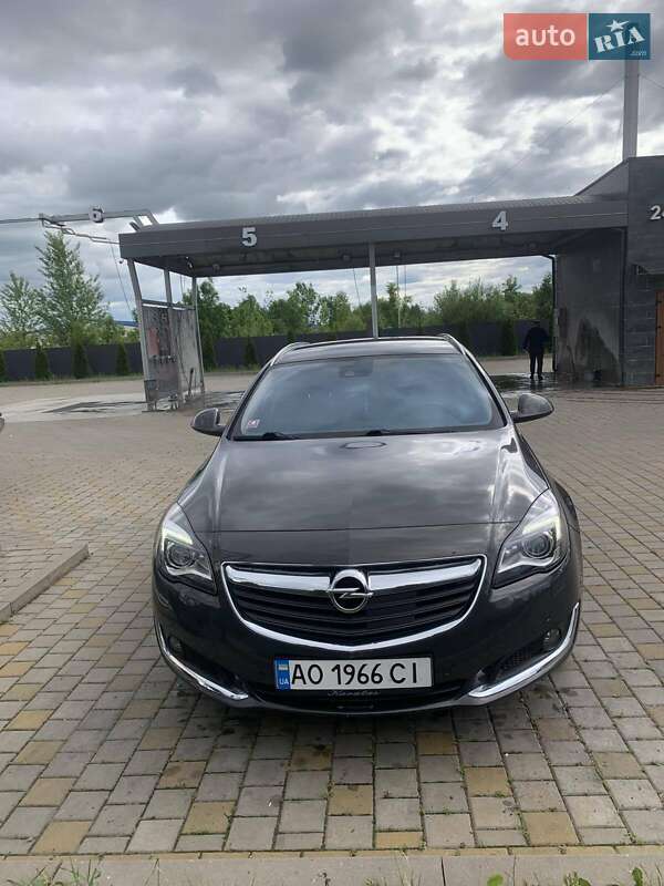 Opel Insignia 2015