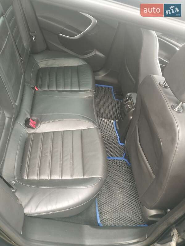 Универсал Opel Insignia 2012 в Нежине
