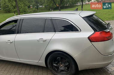 Універсал Opel Insignia 2010 в 