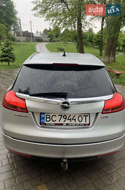 Універсал Opel Insignia 2010 в 