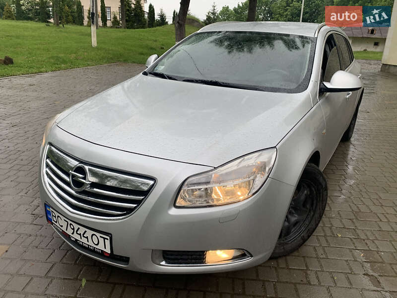 Opel Insignia 2010