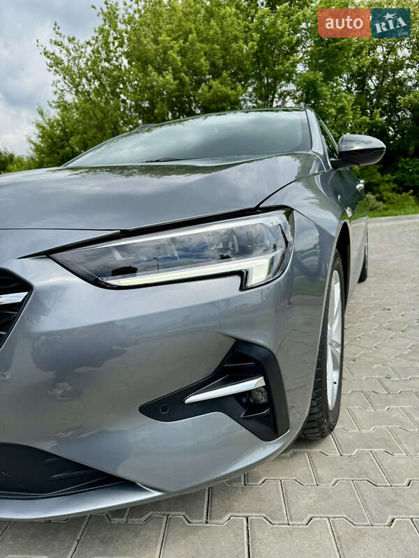 Универсал Opel Insignia 2021 в 