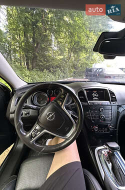 Універсал Opel Insignia 2011 в 