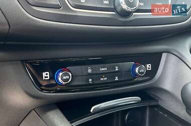 Универсал Opel Insignia 2019 в 