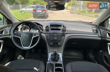 Універсал Opel Insignia 2012 в 