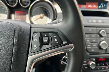 Універсал Opel Insignia 2012 в 