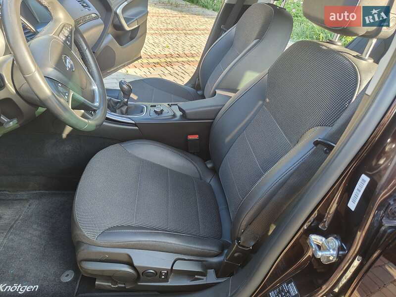Универсал Opel Insignia 2011 в Теплике