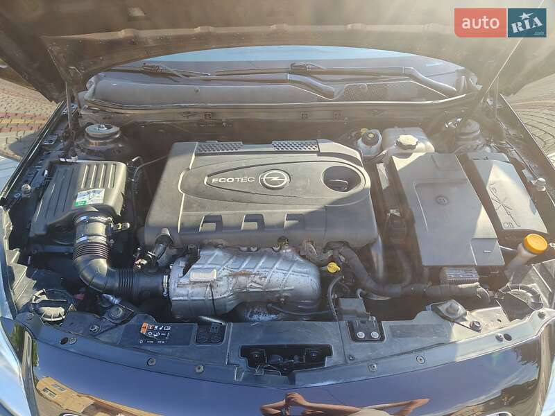 Универсал Opel Insignia 2011 в Теплике