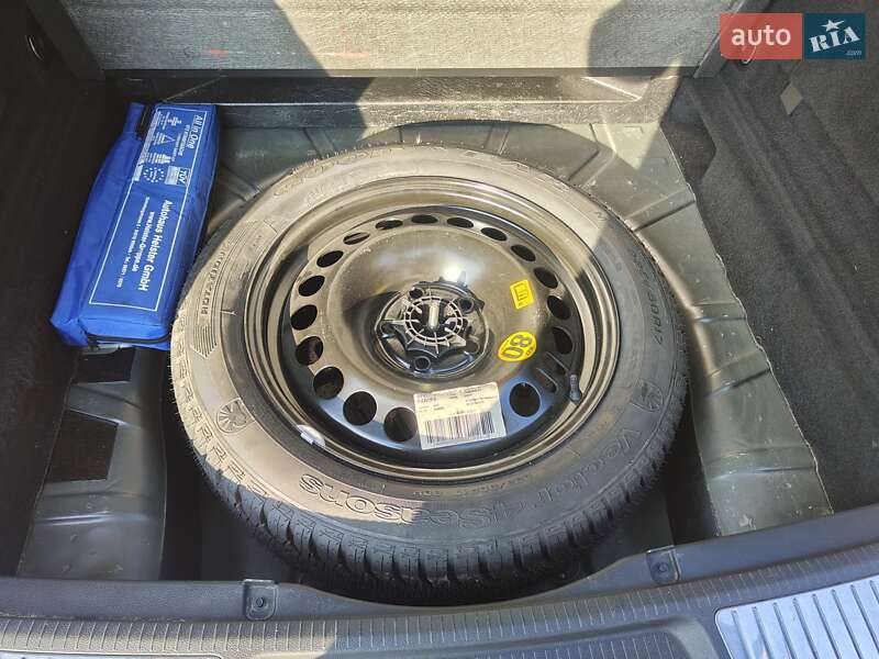 Универсал Opel Insignia 2011 в Теплике