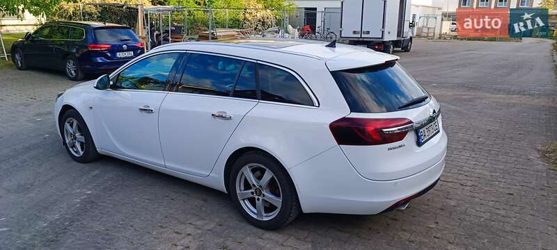Універсал Opel Insignia 2015 в Гайвороні