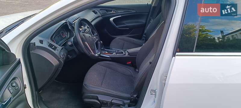 Універсал Opel Insignia 2015 в Гайвороні