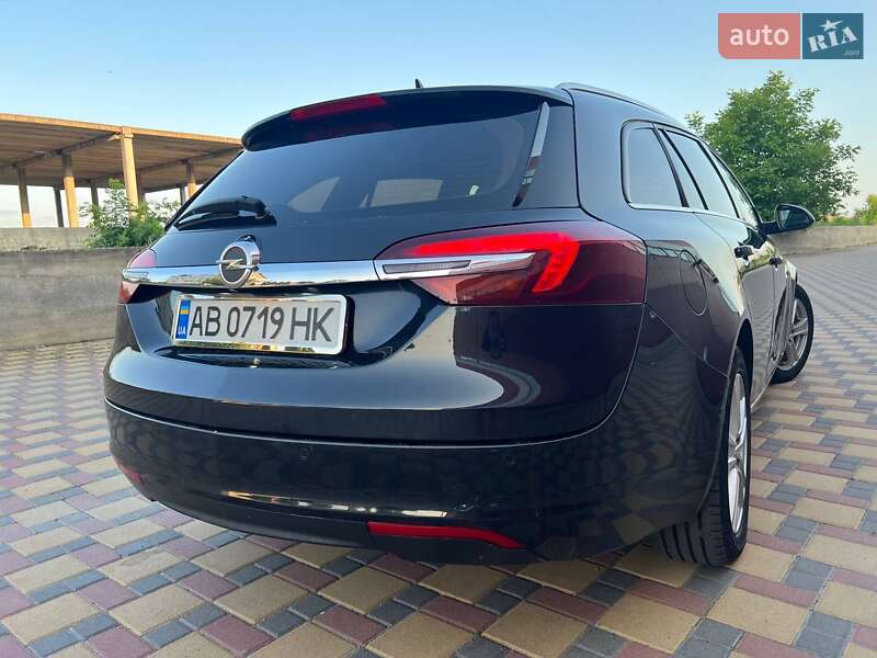 Універсал Opel Insignia 2014 в Гайсину