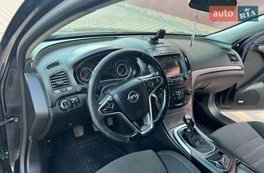 Универсал Opel Insignia 2014 в 