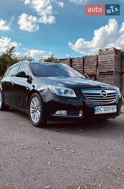 Opel Insignia 2011