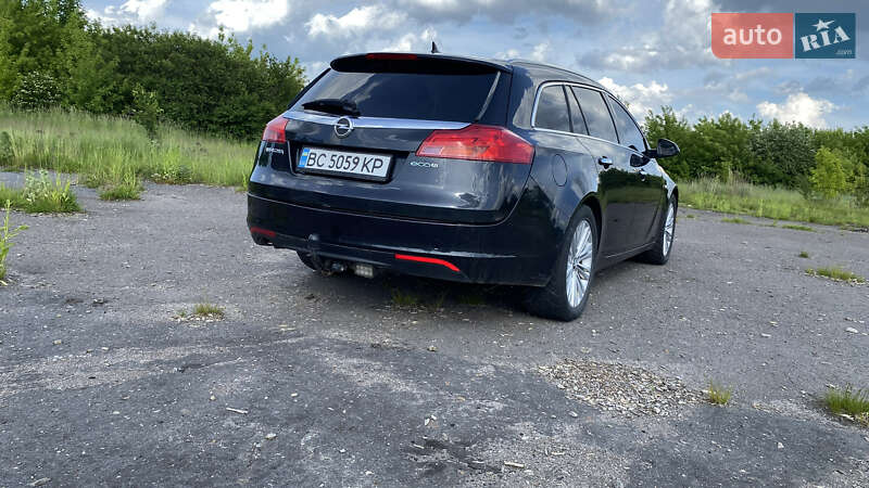 Универсал Opel Insignia 2011 в Золочеве