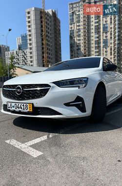 Лифтбек Opel Insignia 2021 в Киеве