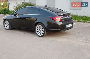 Ліфтбек Opel Insignia 2016 в 