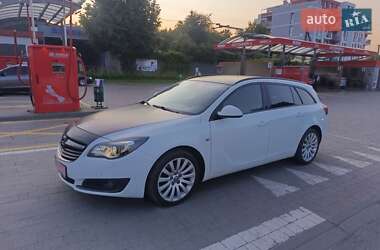 Універсал Opel Insignia 2015 в Львові