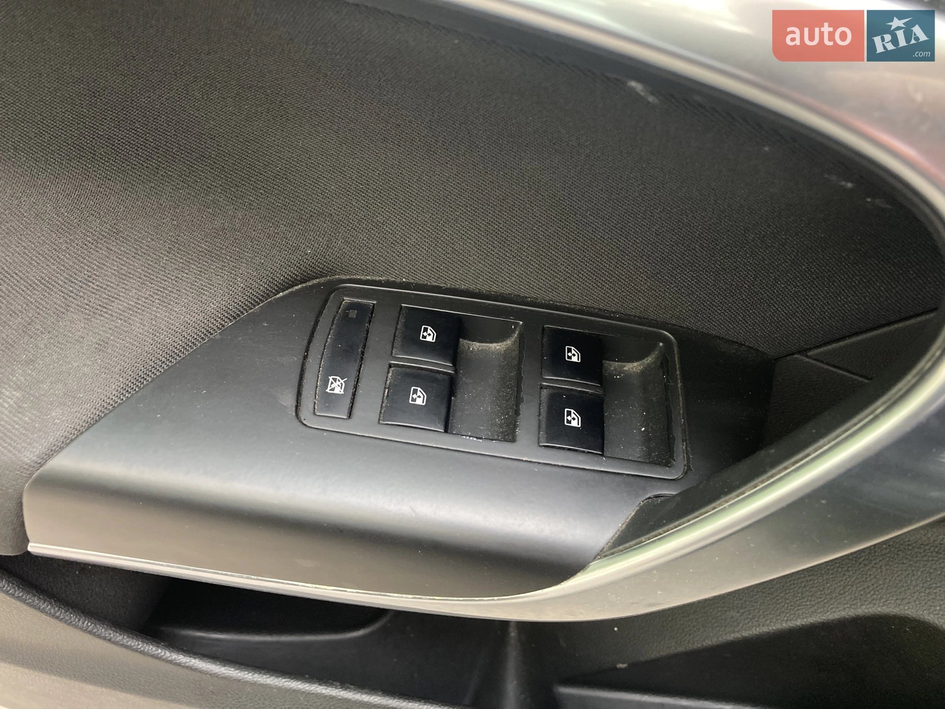 2012 Opel Insignia - мініатюра 17