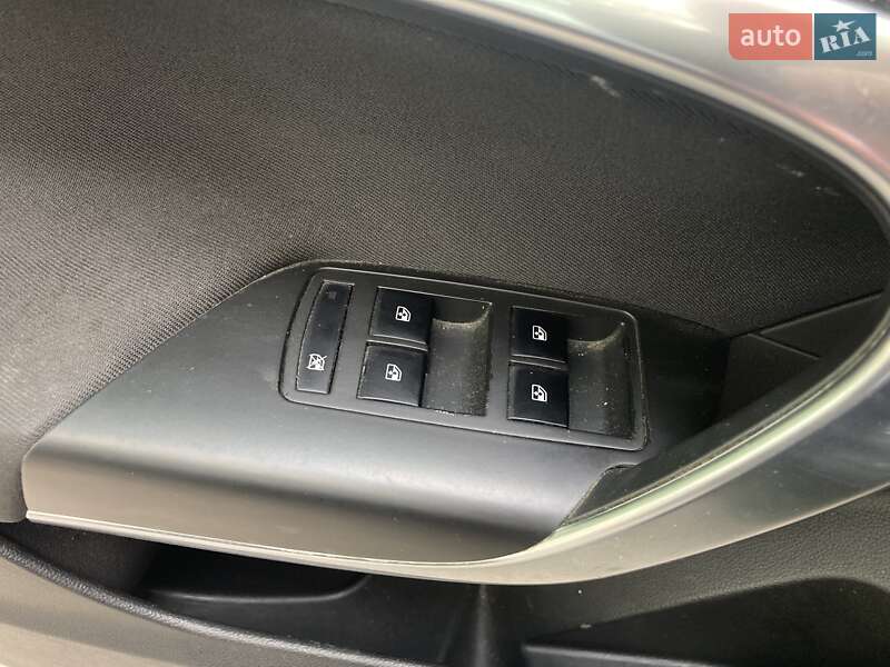 Універсал Opel Insignia 2012 в Львові фото 17 Універсал Opel Insignia 2012 в Львові