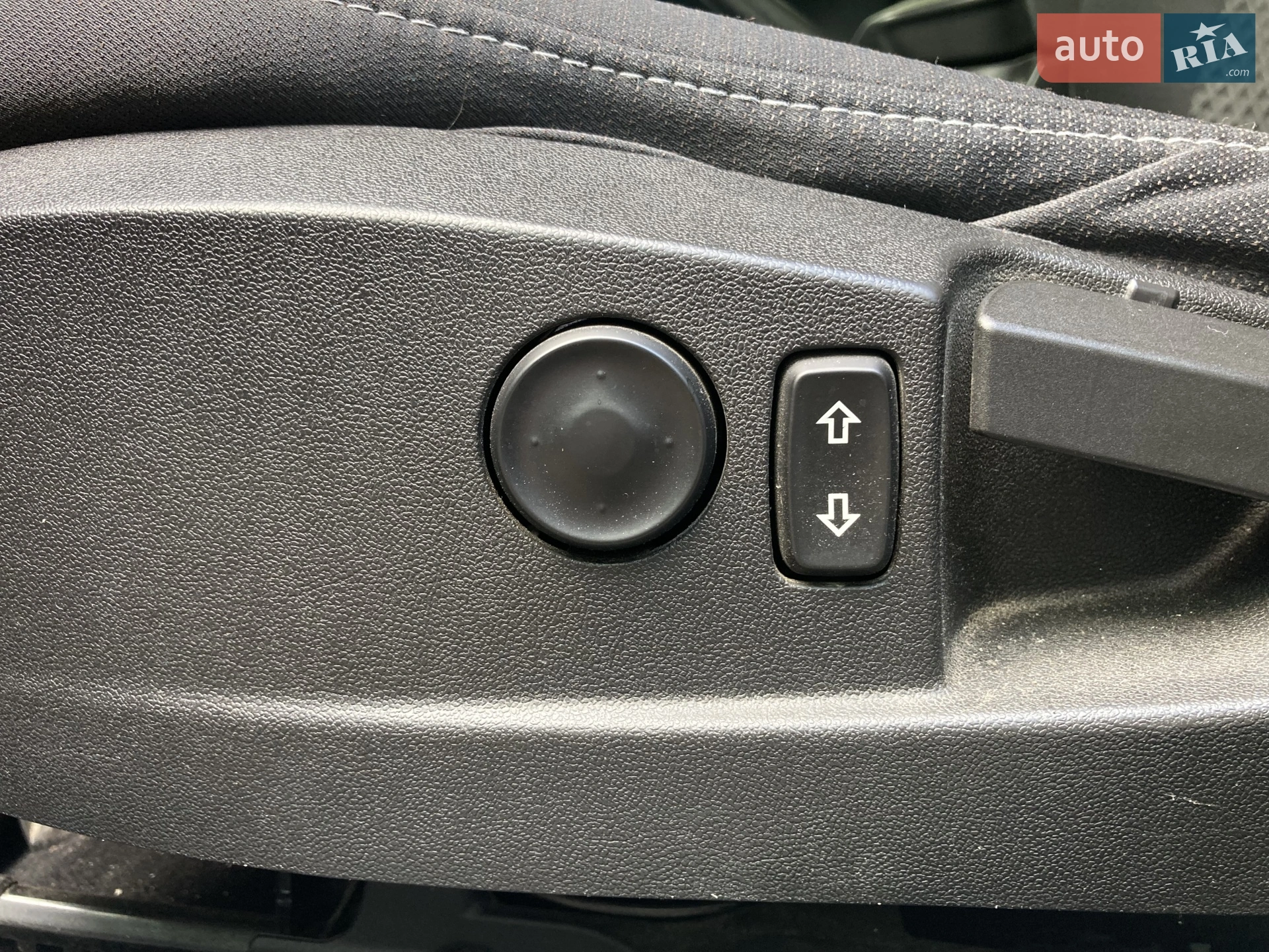 2012 Opel Insignia - мініатюра 21