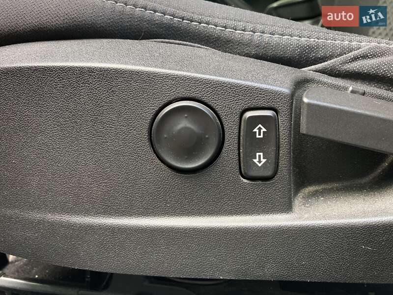 Універсал Opel Insignia 2012 в Львові фото 21 Універсал Opel Insignia 2012 в Львові