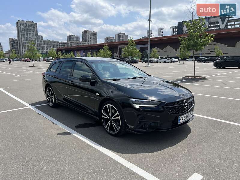 Opel Insignia 2021
