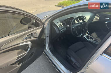 Универсал Opel Insignia 2009 в 