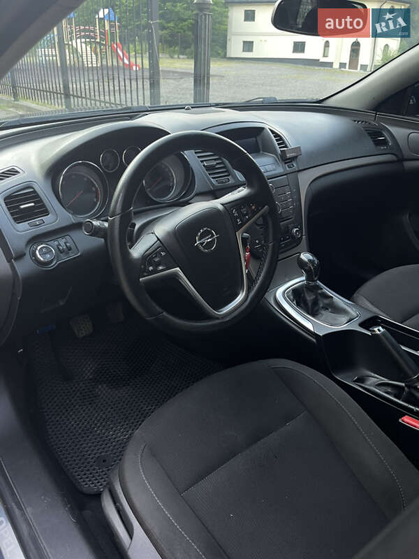 Універсал Opel Insignia 2010 в Ужгороді фото 7 Універсал Opel Insignia 2010 в Ужгороді