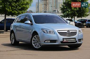 Универсал Opel Insignia 2012 в Киеве