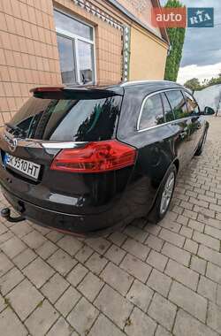 Универсал Opel Insignia 2012 в 