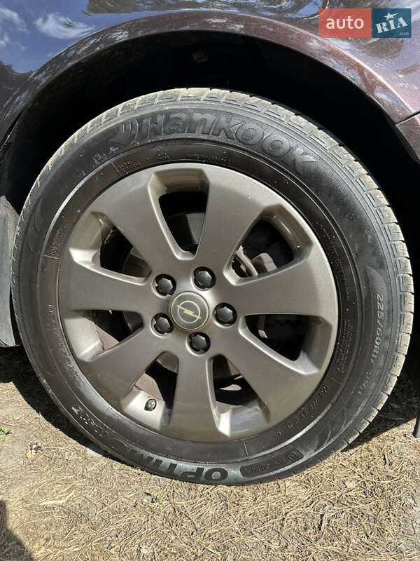 Универсал Opel Insignia 2012 в Киеве