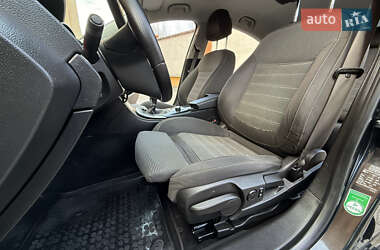 Лифтбек Opel Insignia 2010 в 