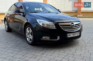 Лифтбек Opel Insignia 2010 в 